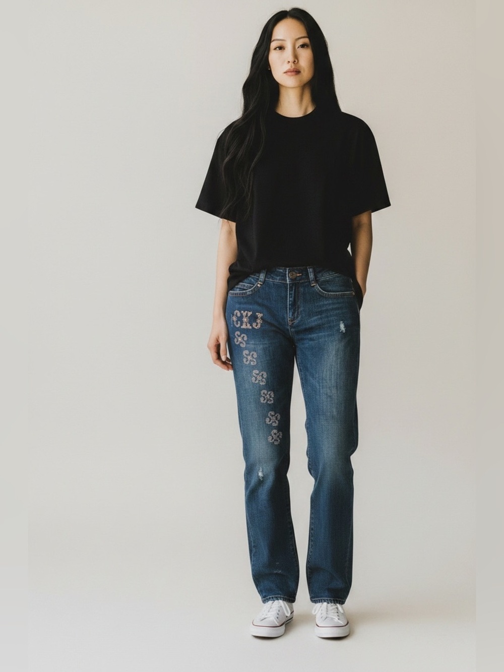 Calvin Klein Straight Leg Women Studded Dark Blue Jeans Size 28 NWT